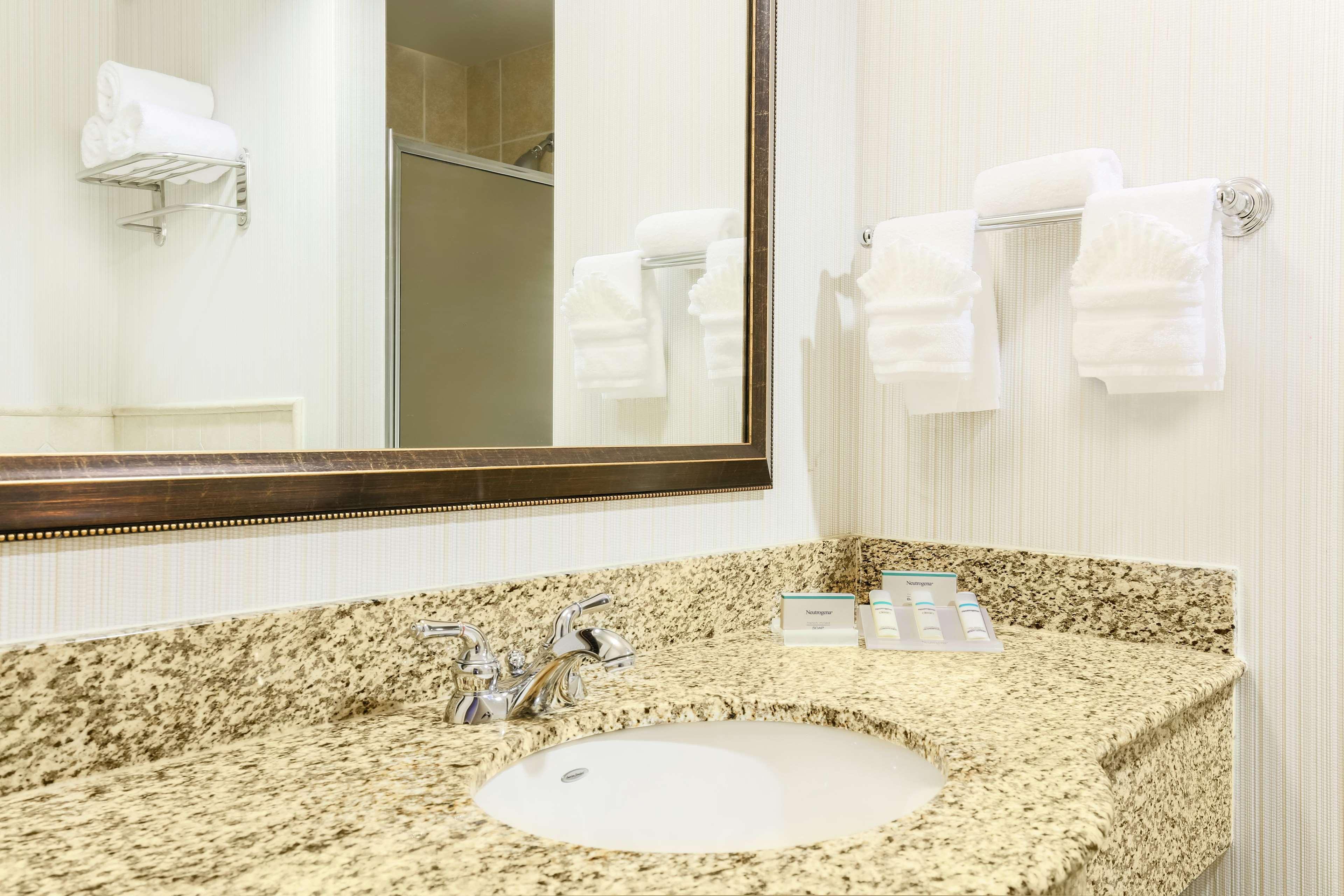 Hilton Garden Inn Dallas Lewisville Exteriér fotografie