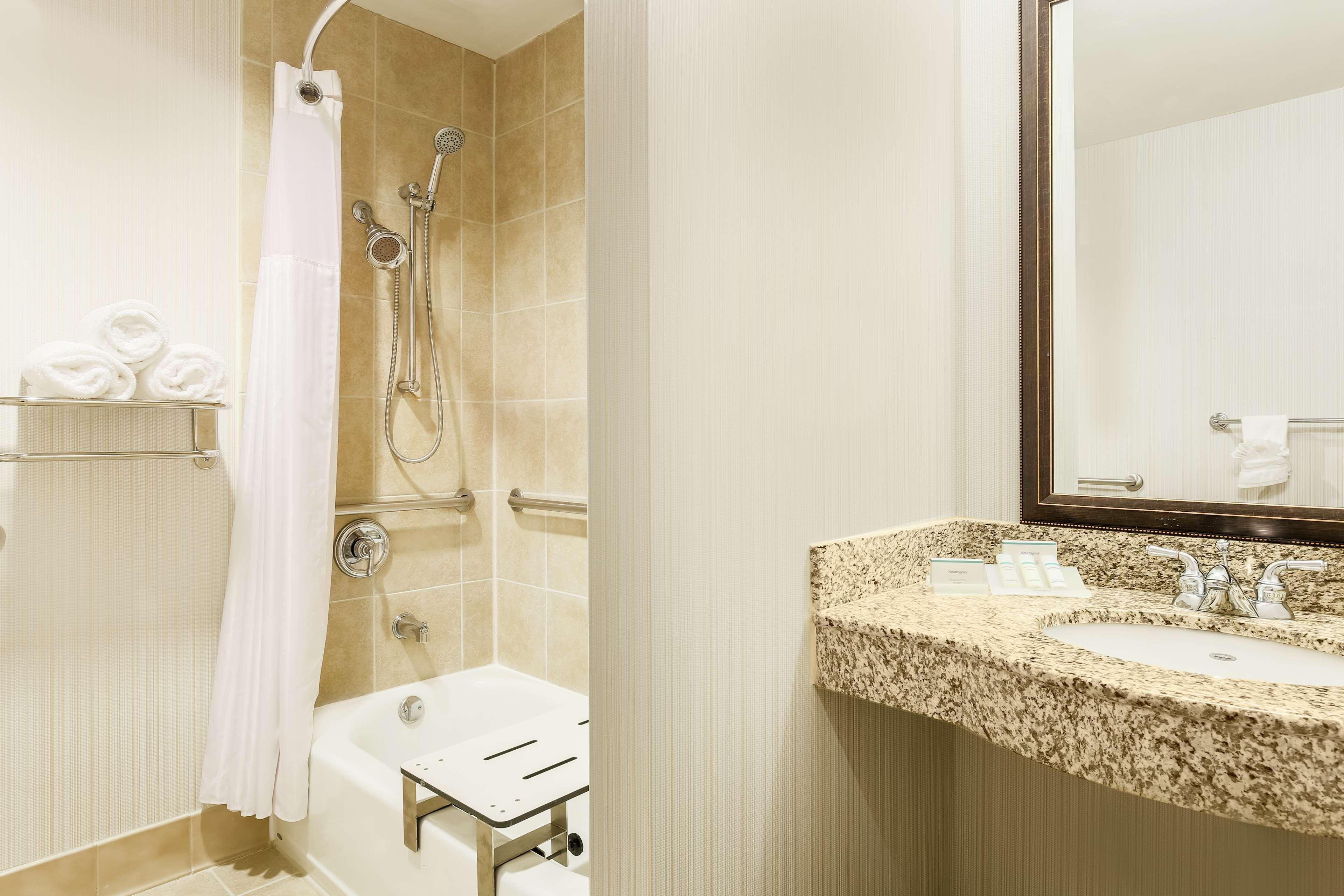 Hilton Garden Inn Dallas Lewisville Exteriér fotografie