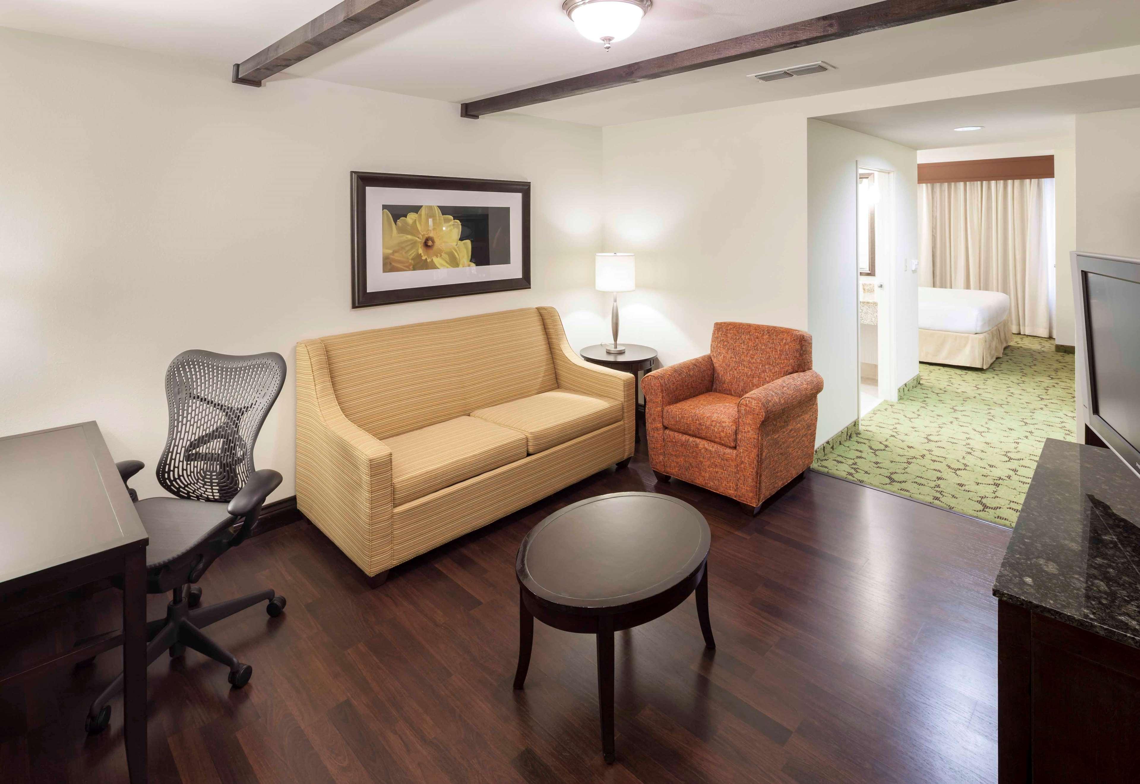 Hilton Garden Inn Dallas Lewisville Exteriér fotografie
